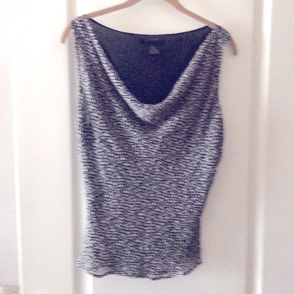 The Limited,Shell 100% Silk size Large. Color black/gray - Picture 2 of 6